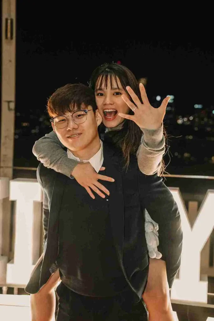 Surprise Proposal Photoshoot Creating Unforgettable Memories