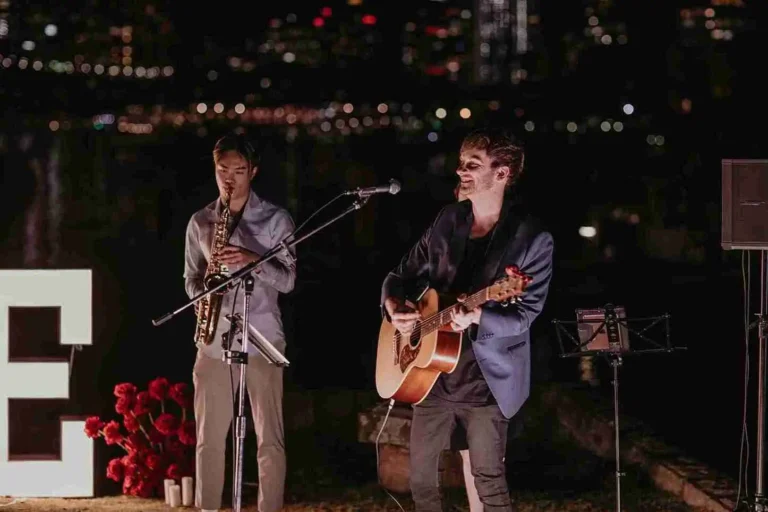 Guitarists