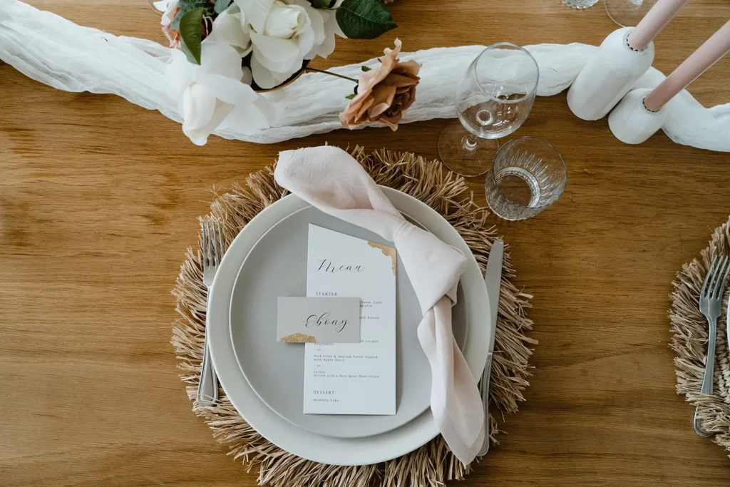 Elegant table decor
